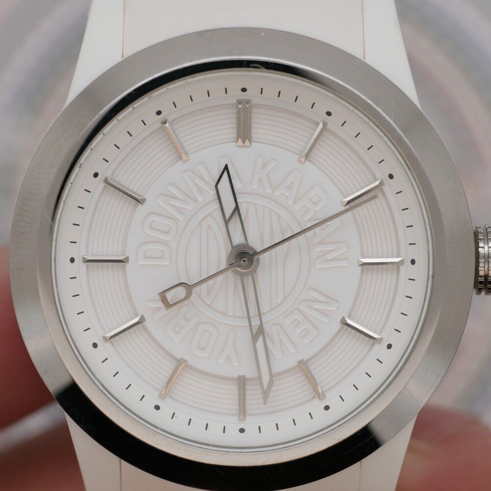DKNY NY-4861 Womens Watch 38mm White Silicone Strap New Battery Running - Picture 2 of 10
